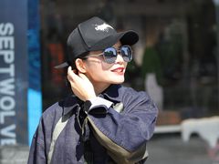 -中影佰纳国际影城DMAX(花都广百广场店)