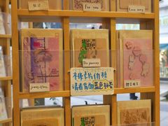 店内环境-猫的天空之城概念书店(杭州南宋御街店)