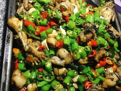 炭烧牛蛙平锅紫苏味-蘭奢雅集·江浙菜(青山江滩店)