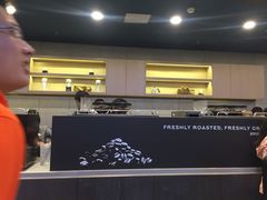 -瑞幸咖啡(尼盛尚品汇店)