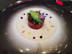 法式苹果及甜菜沙律伴牛油果酱及-L'ATELIER de Joel Robuchon(外滩18号店)