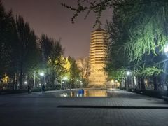 -玲珑塔公园
