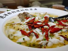 招牌酸菜鲈鱼3只（土豪份）-宋小谨·下饭小馆