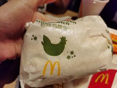 -麦当劳(海岸城店)