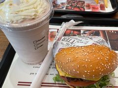 奶昔-The Habit Burger Grill 哈比特汉堡(世博店)