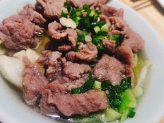 -全牛匠·乐山跷脚牛肉(新中关店)