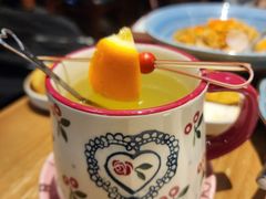 -秘密旅行Bonjour(黑金冠 江南西店)