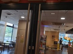 -麦当劳(伟城广场店)