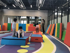 -小小特工运动馆(宝山三邻桥中心)