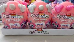 -来此探索玩具仓储店