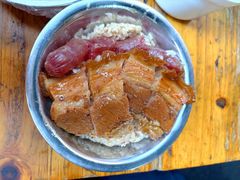 -梁阿婆廿年老牌扣肉糯米饭