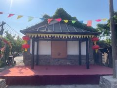 -清风小镇闯关东影视基地