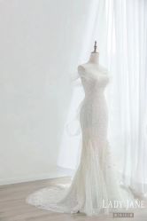-Lady  Jane高端婚纱礼服馆