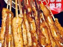 -何师烧烤Pro ·小龙虾·江湖川菜·精酿啤酒(太古里旗舰店)