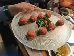 -尚尚仙·酸汤猪手·猪肚鸡火锅(华联万柳购物中心店)
