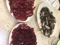 -粤潮牛肉火锅店(江南大道店)