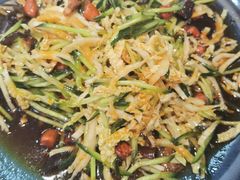 -风情丽江斑鱼火锅(孙家沟西南路80号店)