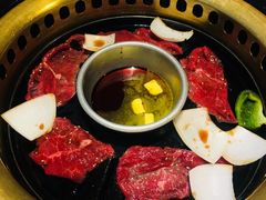 -炼火烤肉店