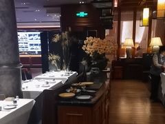 -八府香鸭·啫啫煲(华山路店)