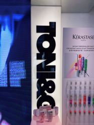 -TONI&GUY