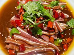 红油耳丝-六福烧烤酒馆(秦隆步行街店)