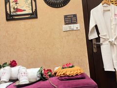 -莱仪堂艾灸经络养生馆(宜川路店)