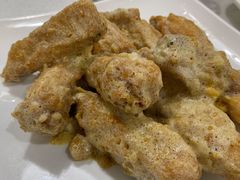 咸蛋黄鸡翅-扬州小吃(延安西路店)