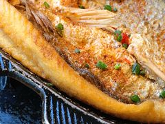 蜜桃烤鱼-蜜桃餐厅·伴山(湖滨商业街店)