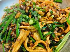 干锅鱿鱼花-鱼你相聚·河鲜馆(袁家岭店)