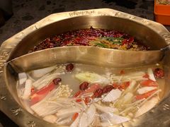 -小龙坎老火锅(华飞店)