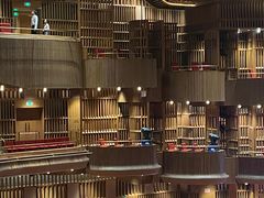 -交通银行前滩31演艺中心