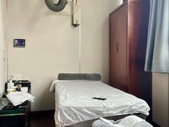 -裕和堂中医推拿艾灸(太古汇臻品店)