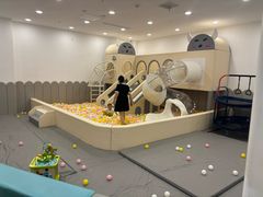 -龙格亲子游泳·水育早教运动中心(龙湾天街店)