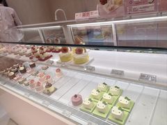 -好利来(上海长宁龙之梦店)