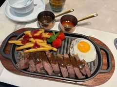 -港丽餐厅(高德置地店)