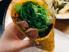 煎牛里脊卷饼-Moka Bros 摩卡站(西单大悦城店)