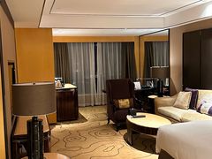 -中山利和希尔顿酒店