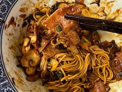 -沪西老弄堂面馆(定西路店)