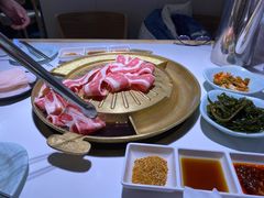 -猪啊牛呀羊啊铜盘烤肉(正大广场店)