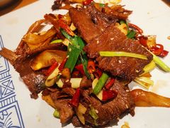 -云海肴·汽锅鸡·云南菜(天山百盛优客店)