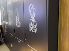 -瑞幸咖啡(华东理工大学商学院店)