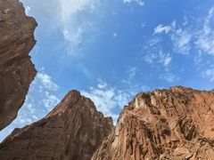 -天山神秘大峡谷