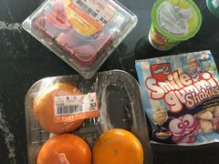 -新苗超市(科英布拉街店)