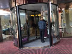 -锦龙国际酒店(天津奥体中心华苑地铁站店)