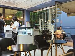 -游心咖啡(青山滨江店)