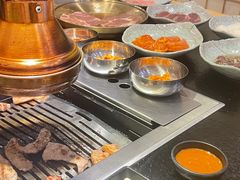 -臻牛烤肉