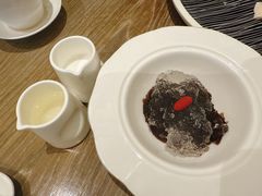 安南子炖雪燕-和苑酒家·一线江景(星寰店)