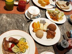 -松咖啡自助餐厅·松北香格里拉