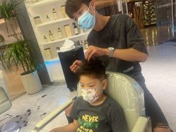 -PE SALON