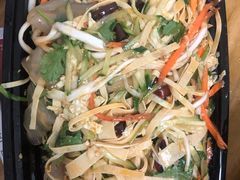 四川拌菜-川哥辣妹(南岗店)